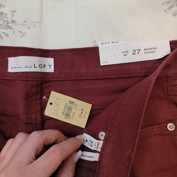 LOFT Double Frayed Modern Skinny Jeans - Picture 4 of 4